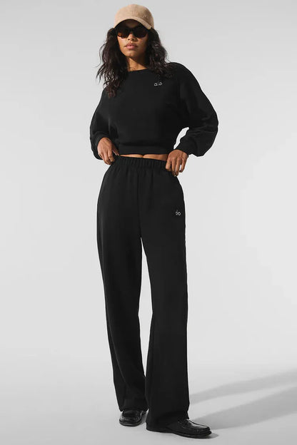 Accolade Cropped Sweatshirt - Schwarz